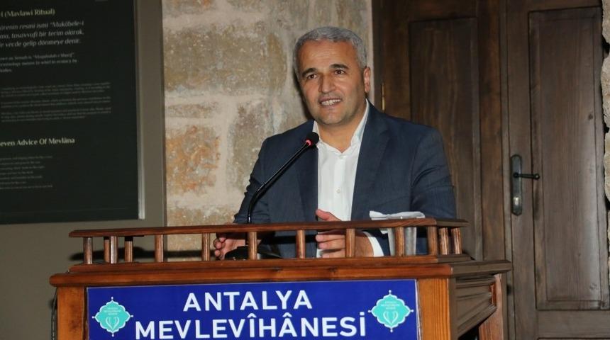 Prof. Dr. Demirli: "Hazreti Mevlana&rsquo;nın en meşhur eserinin adı yanlış biliniyor"