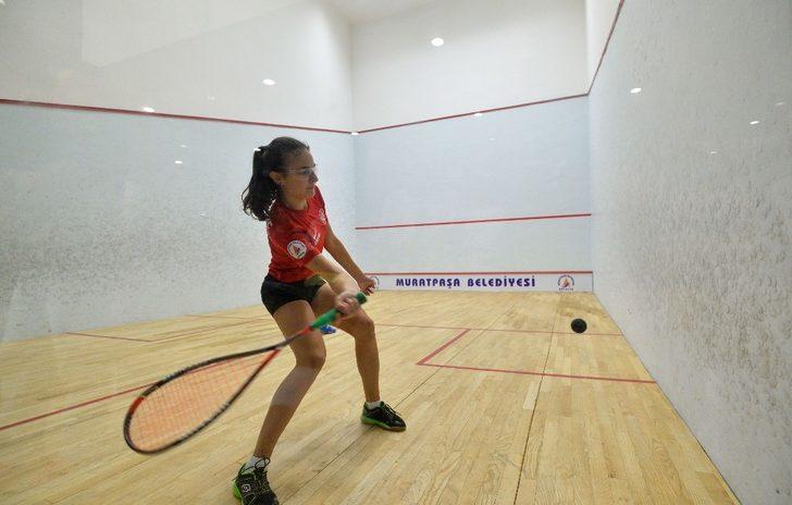 Muratpaşa’dan squash şampiyonluğu G4