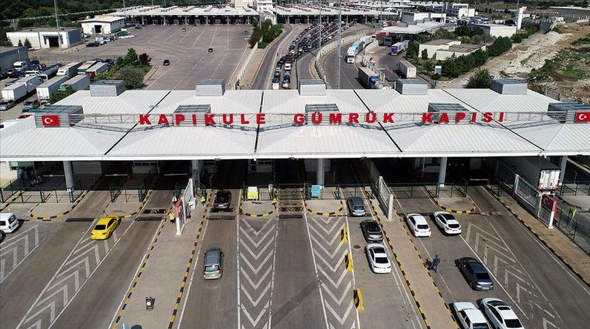  Kapıkule'den günlük araç çıkış sayısı rekora ulaştı