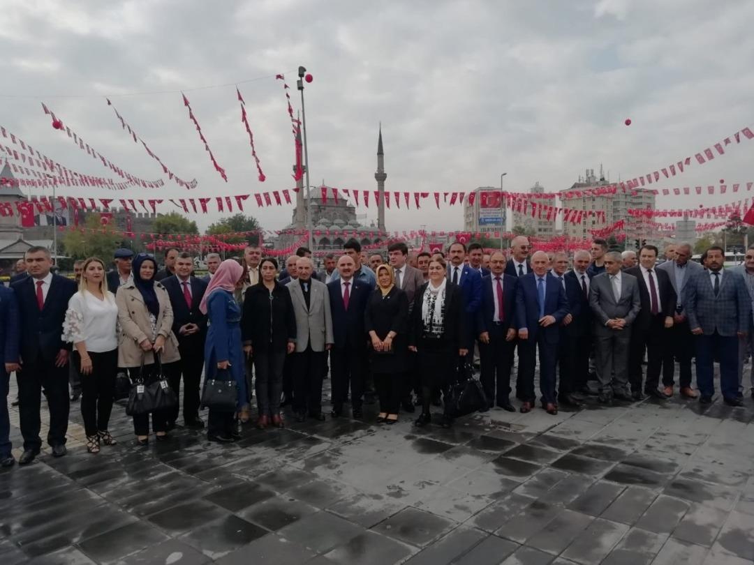 Vali G&uuml;naydın:&rdquo;Vatandaşlarımızın sorunlarına en hızlı şekilde &ccedil;&ouml;z&uuml;m bulmak i&ccedil;in, muhtarlarımızla s&uuml;rekli iletişim halindeyiz&rdquo;