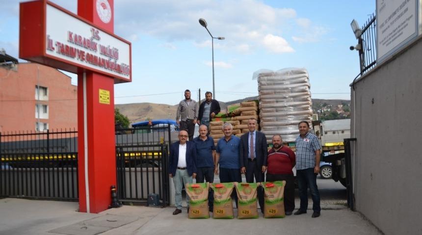 Çiftçilere 380 ton sertifikalı tohumluk dağıtıldı