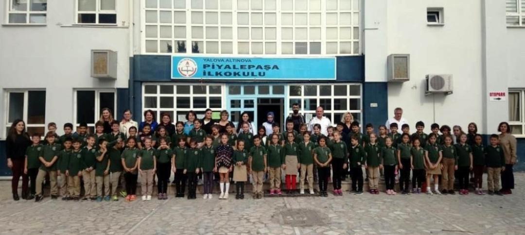 Minik &ouml;ğrencilere meslekler anlatıldı