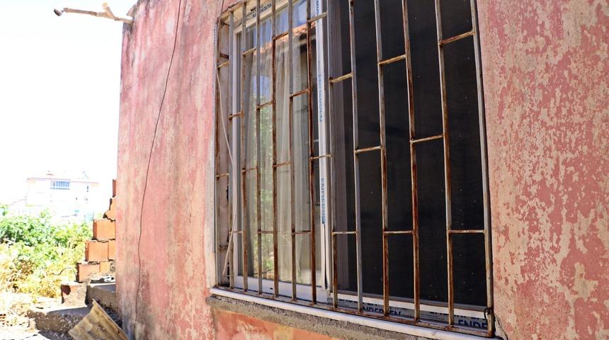 Antalya'da iğren&ccedil; olay! "Ben para istemiyorum, seni istiyorum"