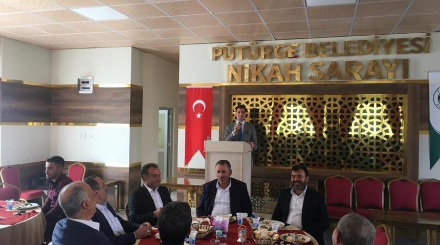 P&uuml;t&uuml;rge&rsquo;de muhtarlar bir araya getirildi