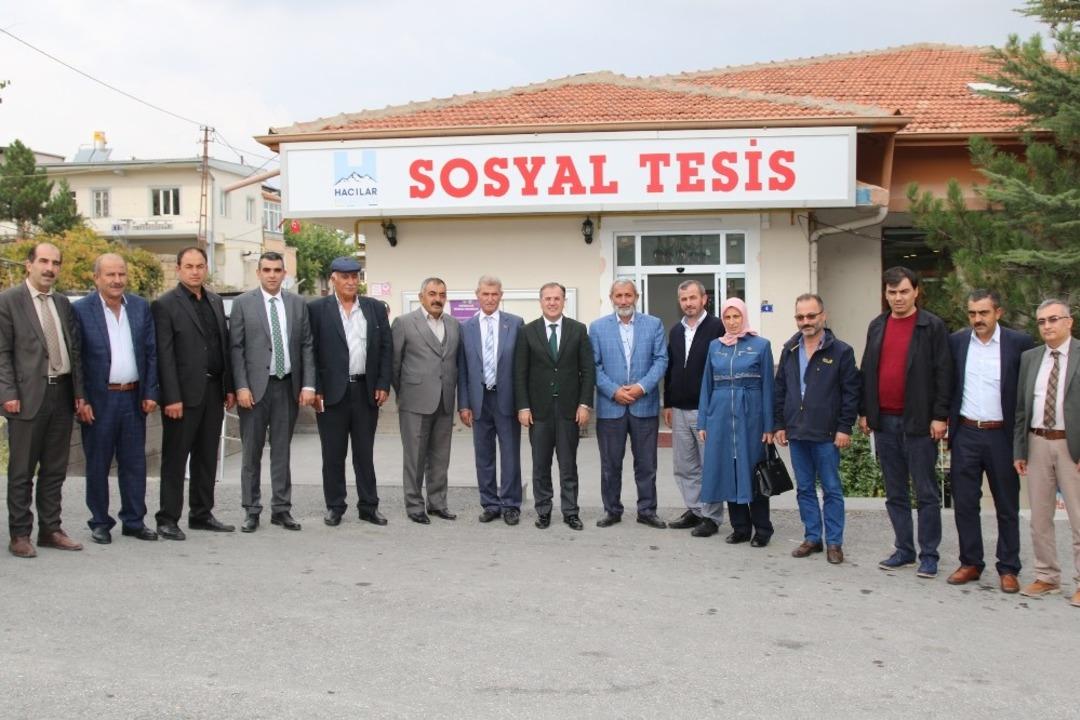 Hacılar Belediye Başkanı &Ouml;zdoğan muhtarlarla buluştu