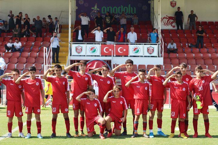 Başkanlardan alt yapı maçlarına yakın takip G3