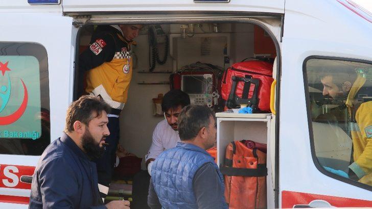 Sivas’ta trafik kazası: 1’i ağır 4 yaralı G2