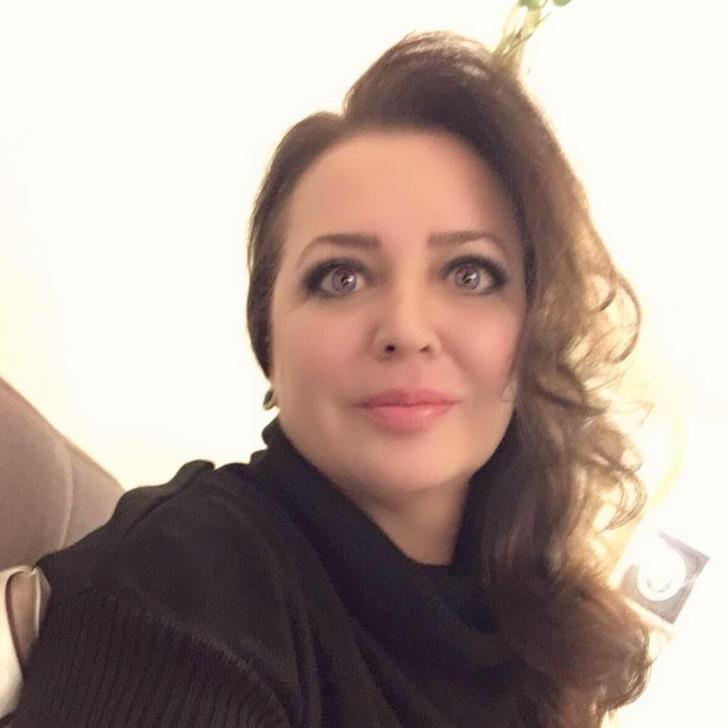 Bakırköy’de aracını vatandaşların üstüne sürdü, kafeye ateş açtı! Oğlunu savunmak için hakimliği bıraktı  G1