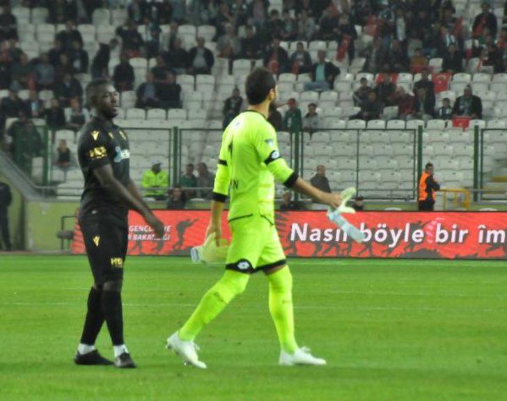 Serkan Kırıntılı gördüğü kırmızı kartla dünya futbol tarihine geçti G1