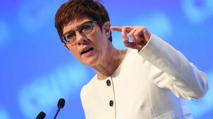 Almanya'dan Suriye'de "uluslararası g&uuml;venli b&ouml;lge" &ouml;nerisi