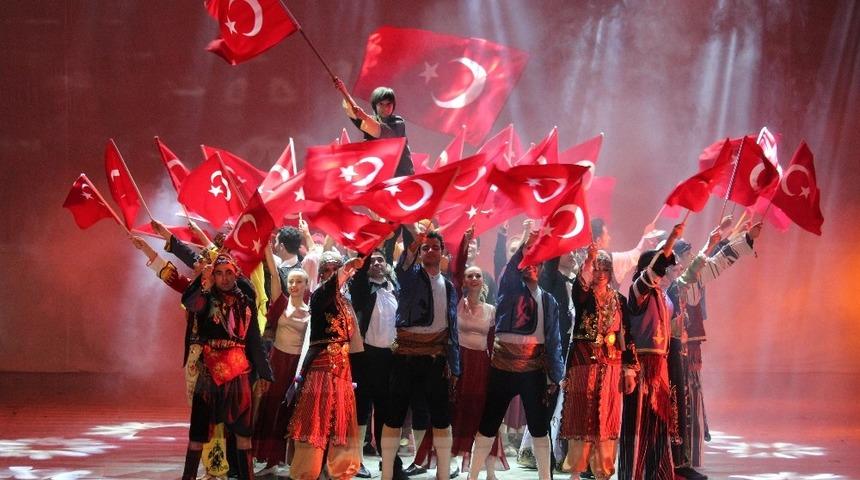 Devlet Halk Dansları Topluluğu Mamaklılarla buluşuyor