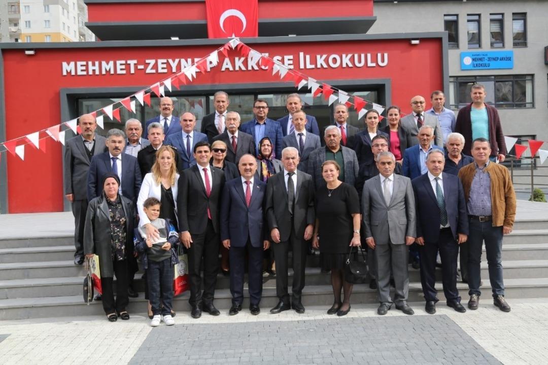 Vali G&uuml;naydın&rsquo;dan Mehmet-Zeynep Akk&ouml;se İlkokuluna Ziyaret