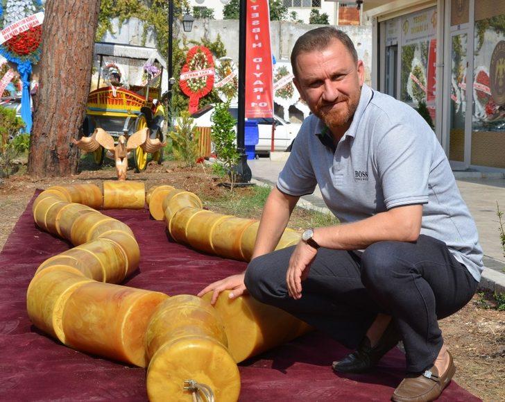 Adana'da 1 tonluk kehribar tespih! Guinness’e aday G3