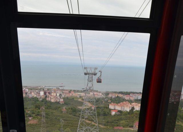 Karadeniz’in en uzun teleferiğine ilgi giderek artıyor