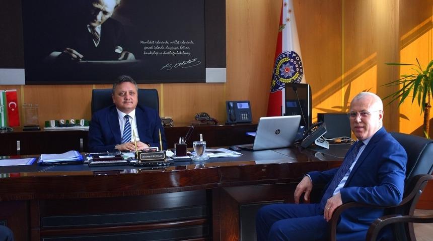 TESKİ Genel M&uuml;d&uuml;r&uuml; İ&ccedil;&ouml;z, Emniyet M&uuml;d&uuml;r&uuml; Erduğan&rsquo;a başarılar diledi