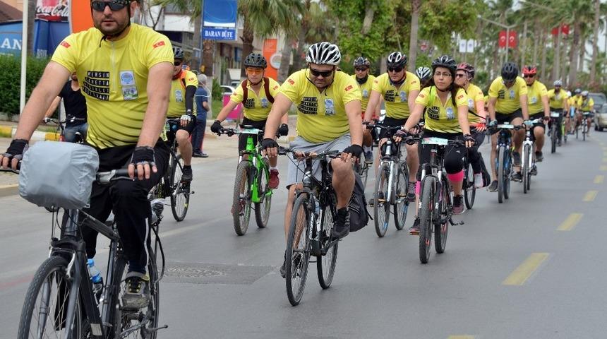 Bisikletliler Mersin&rsquo;de 135 kilometre pedal &ccedil;evirecek