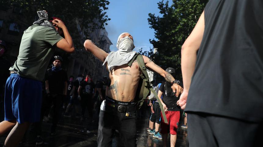 Şili'de hükümet protestoları hız kesmiyor!