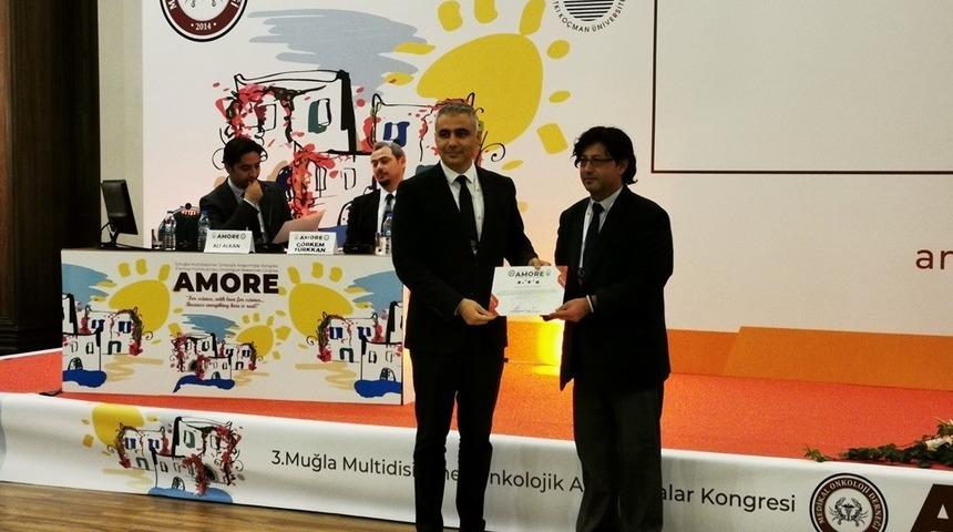 ADÜ öğretim üyesi ve öğrencisi ’En İyi İkinci Sözel Bildiri Ödülü’ne layık görüldü