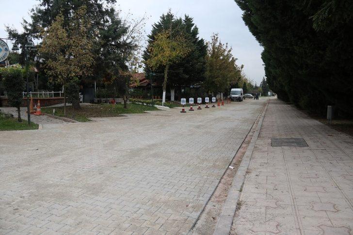 Büyükşehir’den balık restoranları otoparkında çalışma G3