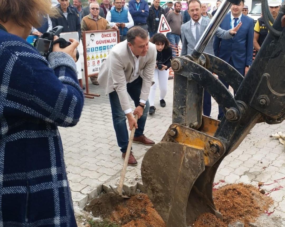 B&uuml;lent Turan &Ccedil;anakkale&rsquo;deki yatırımlar hakkında konuştu