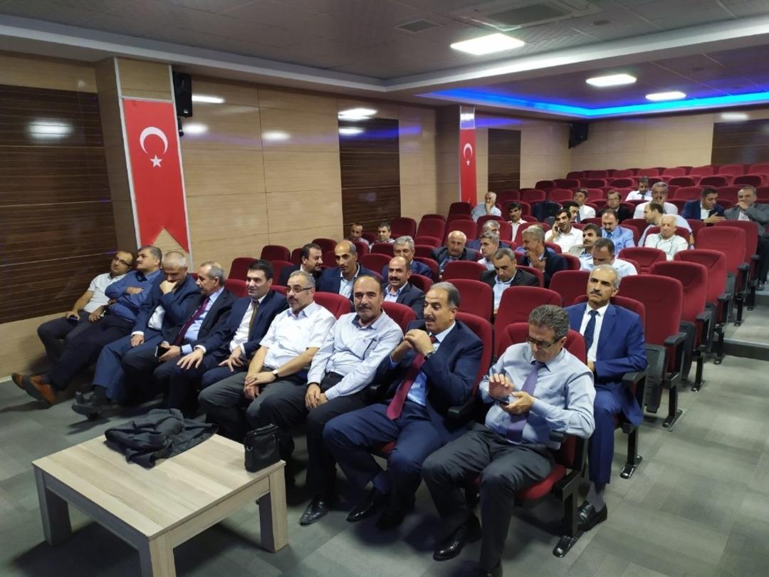 Okul m&uuml;d&uuml;rlerine uyuşturucu ile m&uuml;cadele anlatıldı