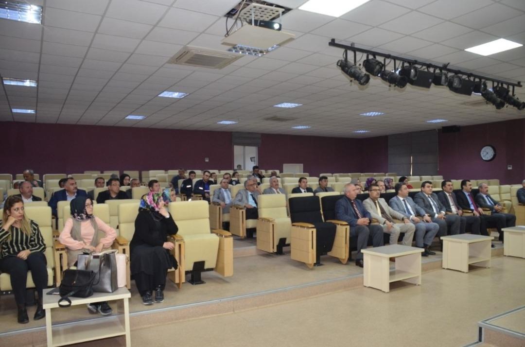 Belediye personeline madde bağımlılığı semineri