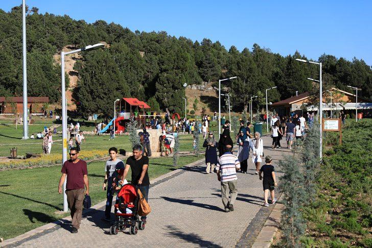 Denizli'deki Bağbaşı Yaylası'na ziyaretçi akını G1