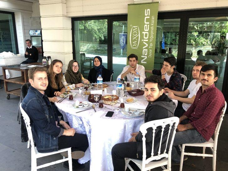 Aydın Vakfı, İstanbul’daki Aydınlı öğrencileri bir arada topladı G4