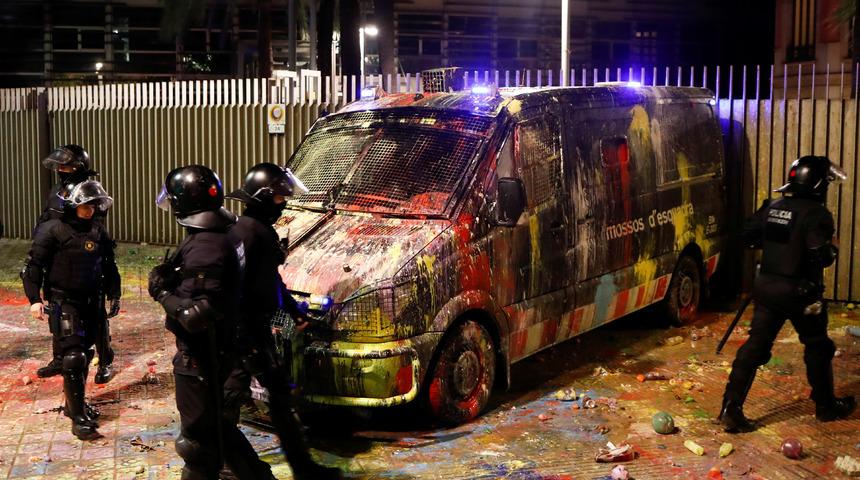 Katalonya'daki gösteriler İspanya geneline yayılıyor