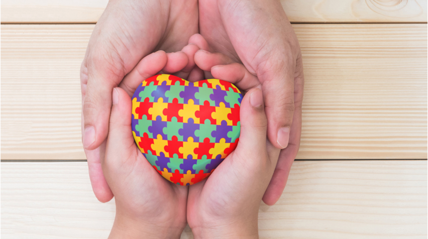 Otizmle nasıl baş edilir, ebeveynler nelere dikkat etmeli? 