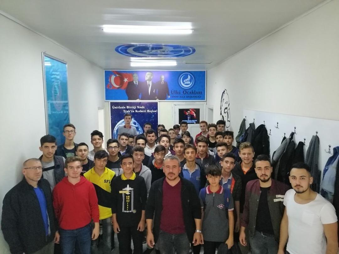 Gen&ccedil;lere &lsquo;doğa sevgisi&rsquo; semineri