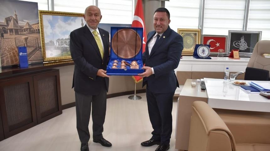 TFF Başkanı &Ouml;zdemir&rsquo;den Başkan Beyoğlu&rsquo;na ziyaret