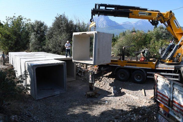 Konyaaltı Belediyesi mahalleleri bir birine bağlıyor G3