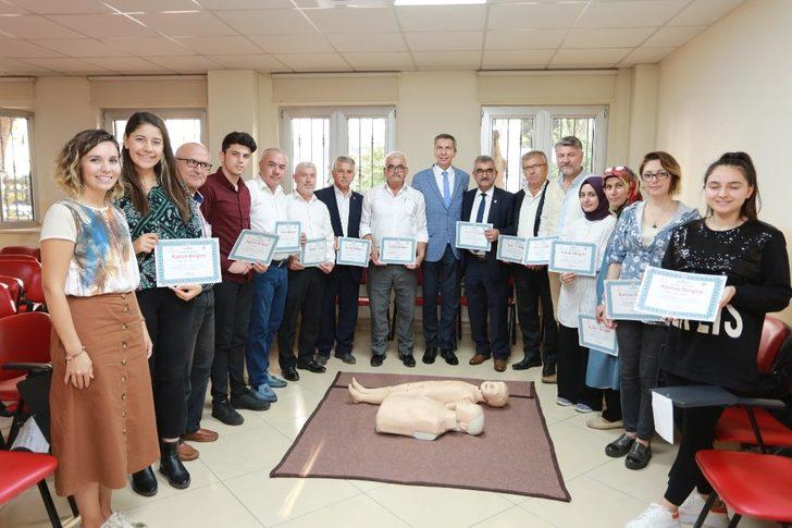 Kent Konseyi’nden mahalle muhtarlarına ve meclis üyelerine ilk yardım eğitimi G2