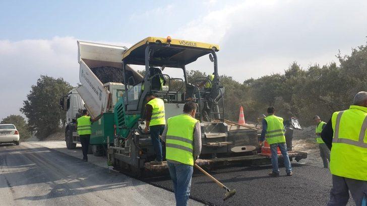 Kırsal mahallelerde yol bakım çalışması G4