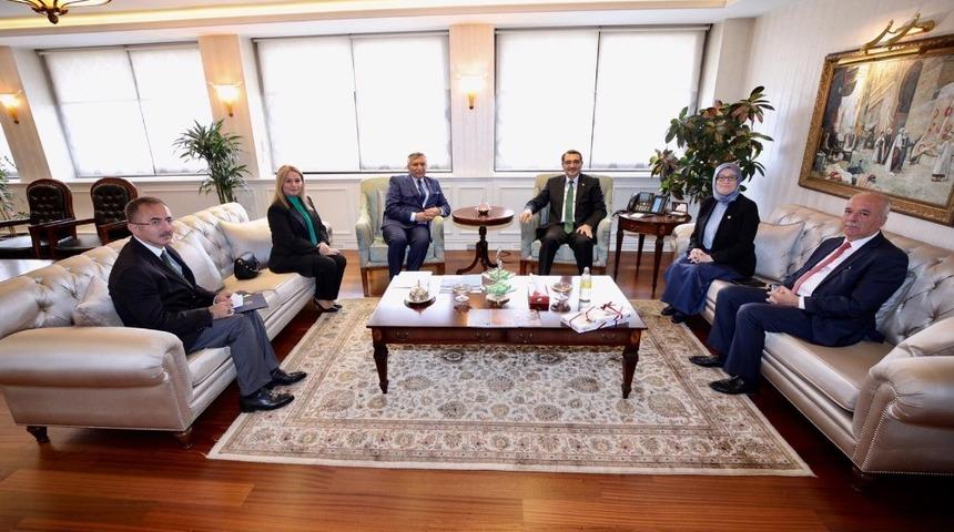 Başkan Bah&ccedil;avan doğalgaz İ&ccedil;in Ankara&rsquo;da