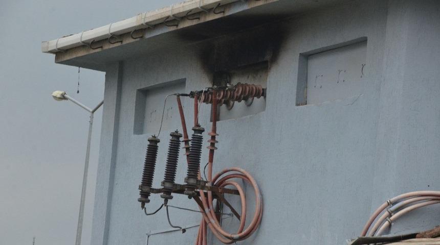 Trafoda elektrik akımına kapılan iş&ccedil;i ağır yaralandı