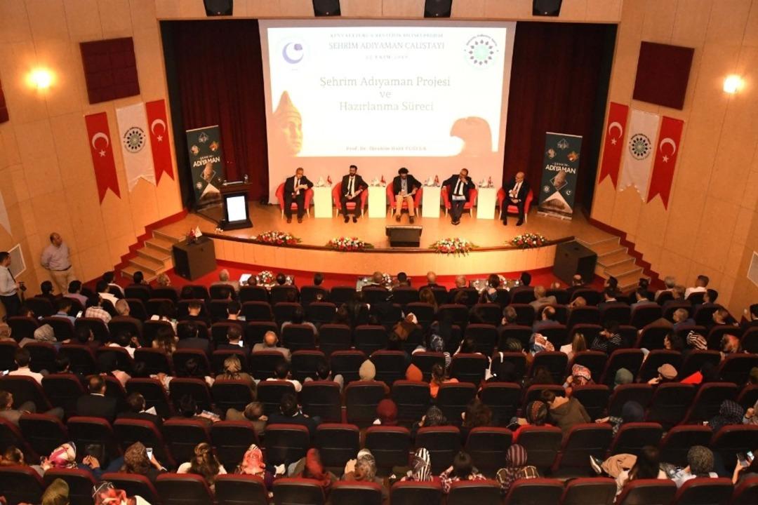 Adıyaman &Uuml;niversitesinde &ldquo;Şehrim Adıyaman&rdquo; &ccedil;alıştayı