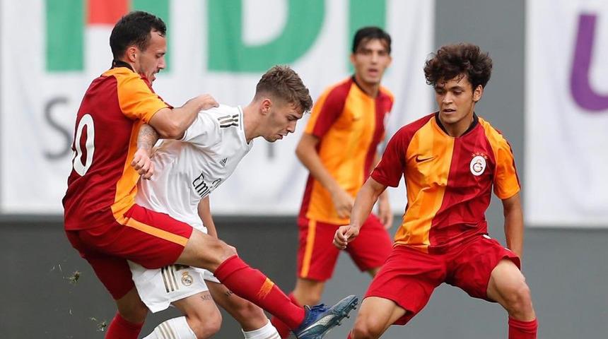 Real Madrid G.Saray'ı ilk ma&ccedil;ta yıktı!