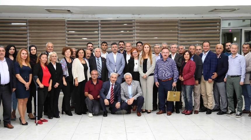 Başkan Sandal, muhtarlarla buluştu