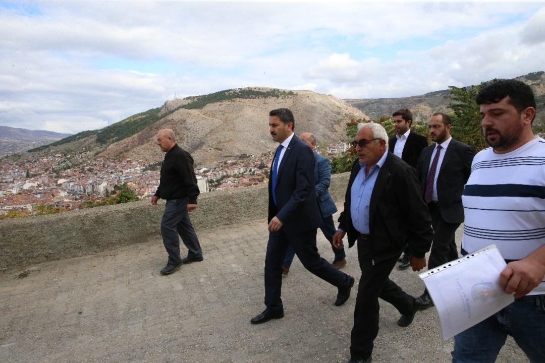 İpek yolu &uuml;zerindeki mahallelerde kentsel d&ouml;n&uuml;ş&uuml;m