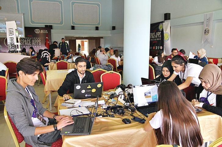 NASA Space Apps Challenge etkinliği HRÜ’de yapıldı G4