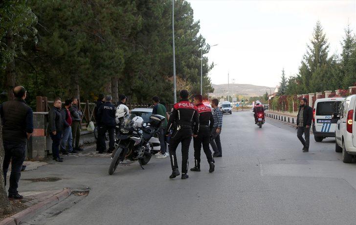 Şehrin göbeğinde korkunç olay! Tartışma kanlı bitti G4