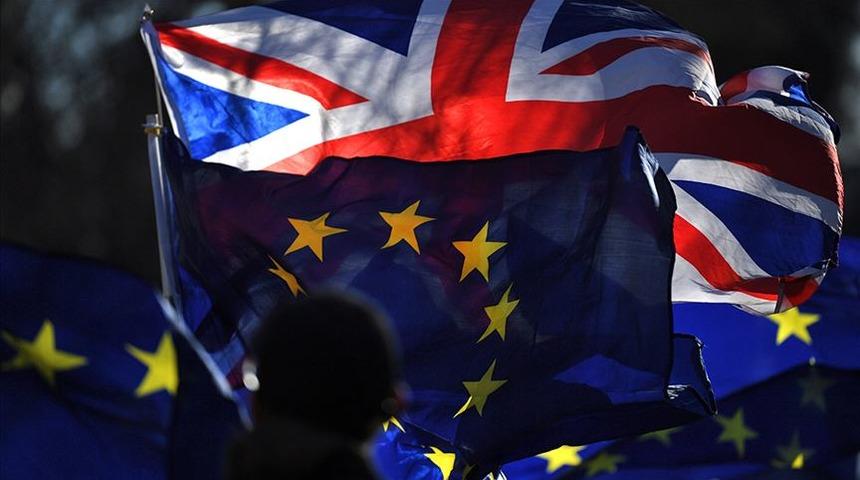 Son dakika: İngiliz hükümetinin Brexit önergesi reddedildi