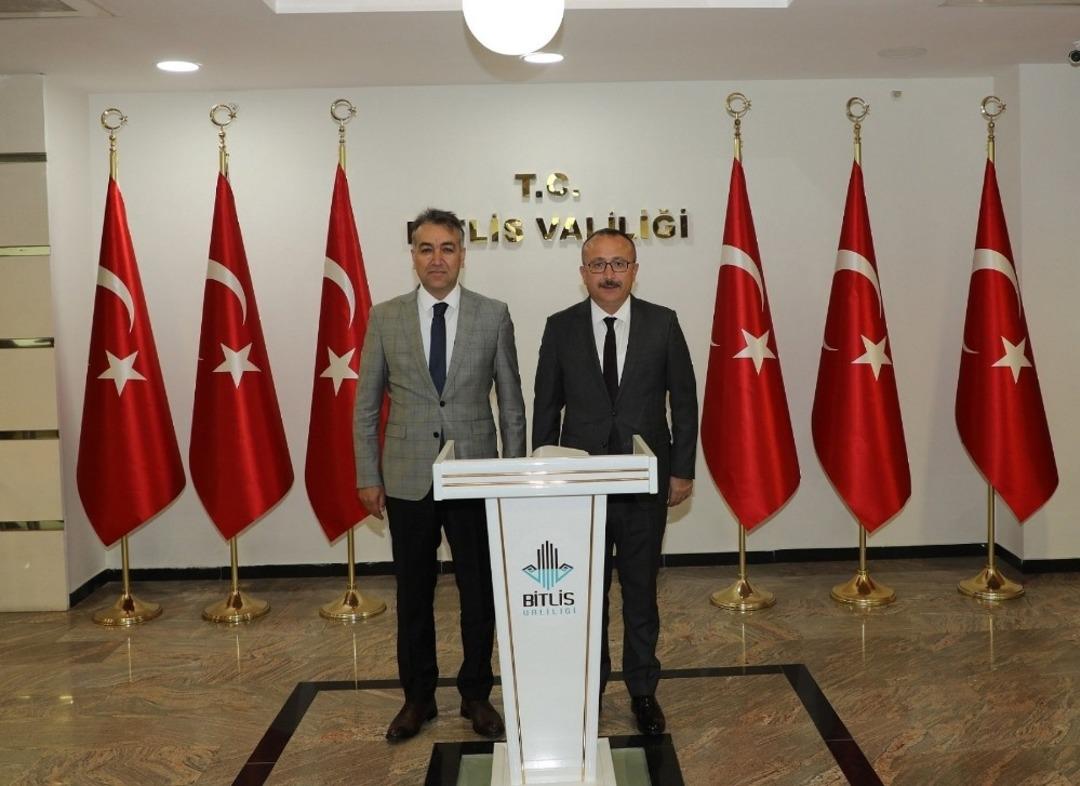 Siirt Valisi Atik, Vali Oktay &Ccedil;ağatay&rsquo;ı ziyaret etti