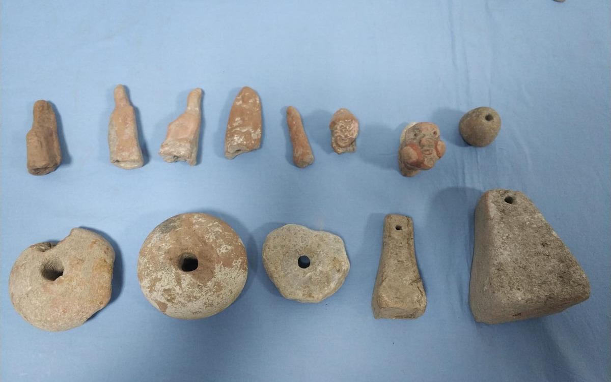 İzmir'de tarihi eser operasyonu! 496 par&ccedil;a ele ge&ccedil;irildi