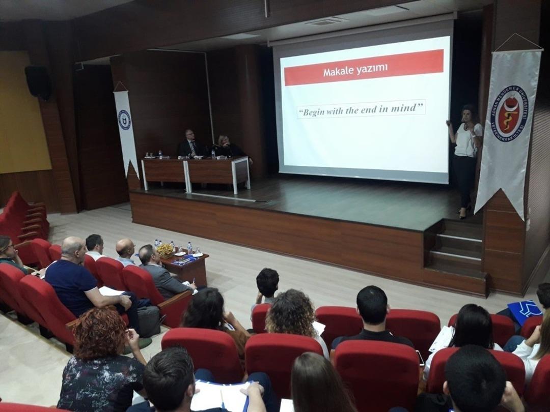 Bilimsel Makale Yazım Kuralları ve Yayımlama S&uuml;reci Paneli ger&ccedil;ekleşti