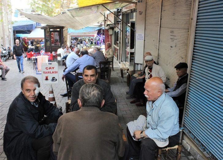 Çay ocağına verdiği isim büyük ilgi görüyor G1