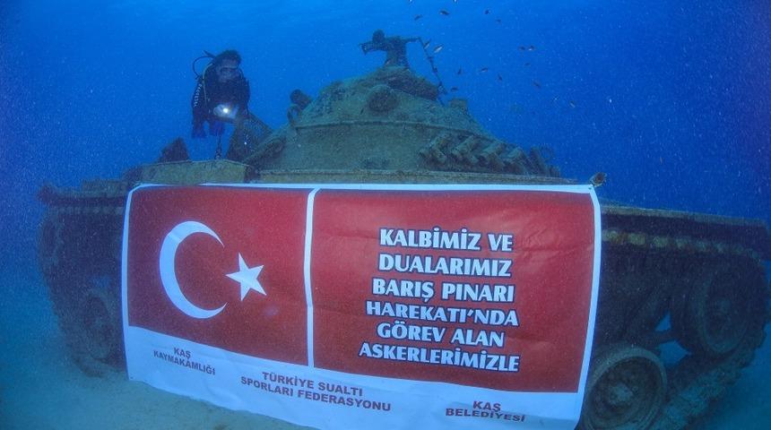 Barış Pınarı harek&acirc;tına su altından anlamlı destek