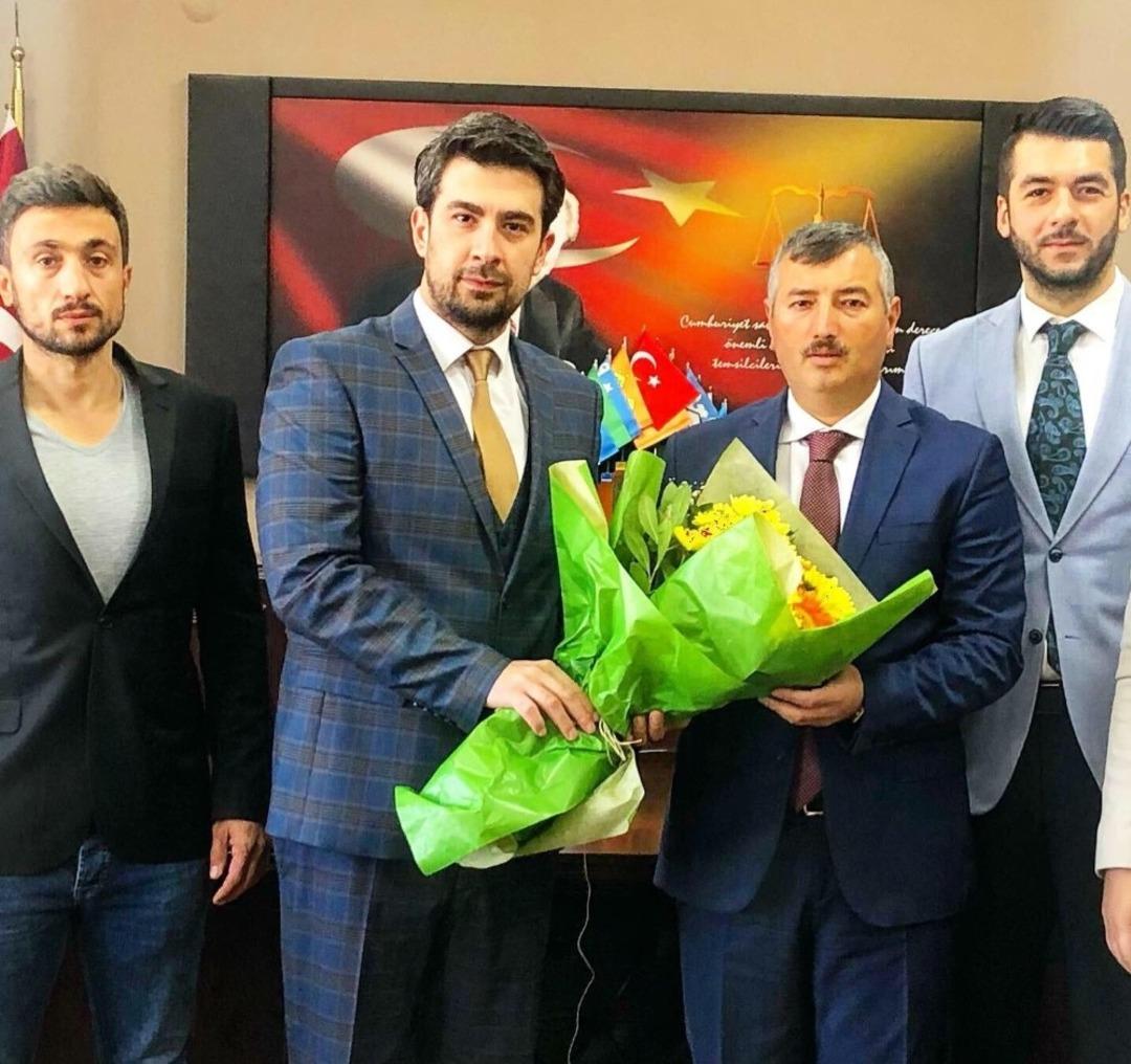 Gen&ccedil; iş adamlarından ziyaret turu